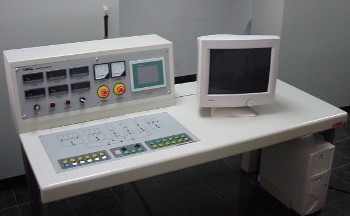 攪拌站操作臺