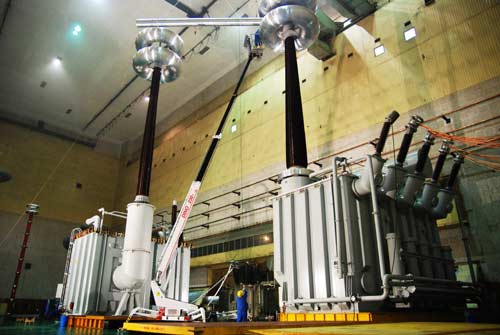 西電集團(tuán)研制的世界首臺1000千伏24萬千瓦并聯(lián)電抗器